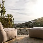 Tinos Dove Ξενοδοχείο *