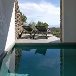 فندق Tinos Dove *