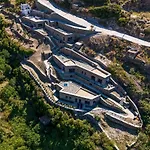 Tinos Dove