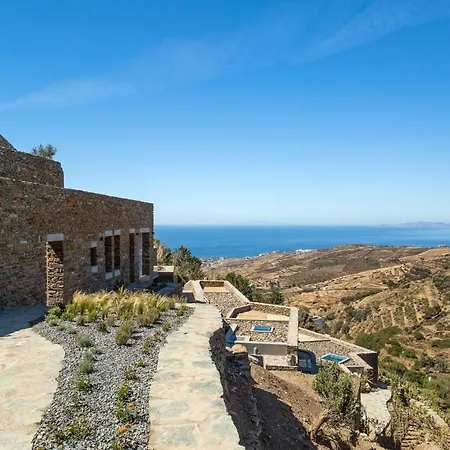 Ξενοδοχείο Tinos Dove *