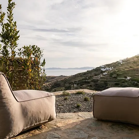 Tinos Dove Hotell *
