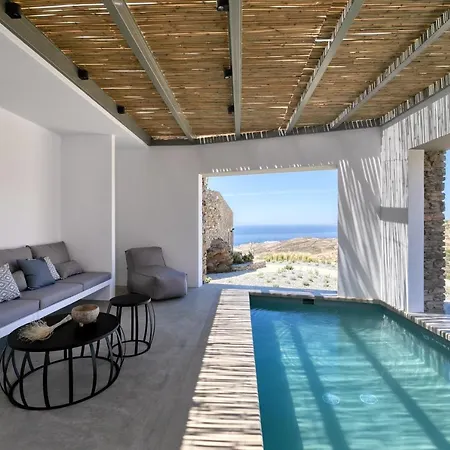 Tinos Dove * Triandáros