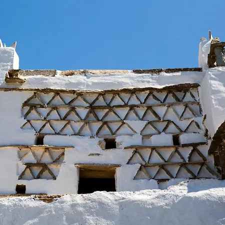 Tinos Dove Triandáros