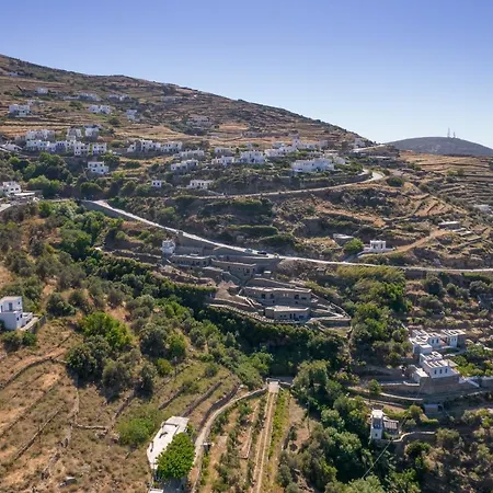 Tinos Dove ホテル